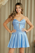 Leandra Periwinkle