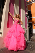 Chayanne.. Hot pink
