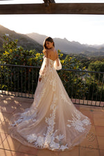 Oltea Ellis (JE990L)
