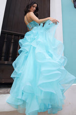 Adelina...