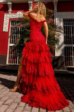 Lola...Red