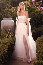 Aerin James (CD964W)