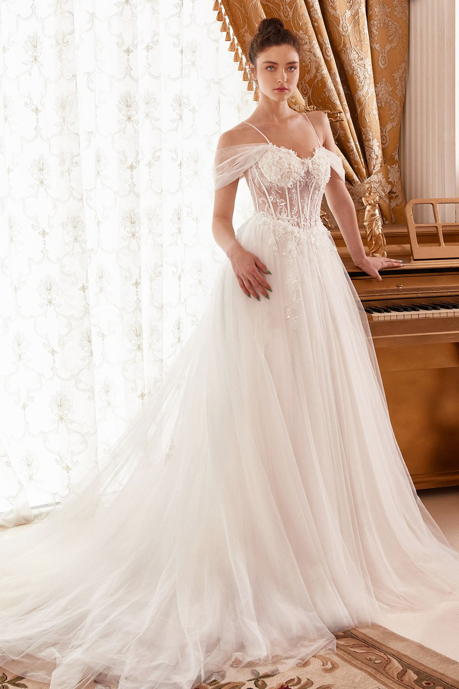 Aerin Delacroix