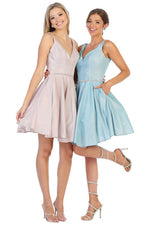 SIMPLE AND CHIC SHORT DRESS