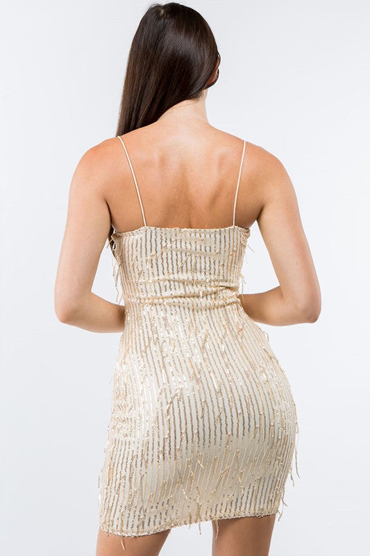 ALL EYES ON YOU SEQUIN BODYCON MINI DRESS